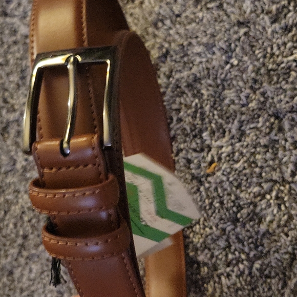 Mio Marino Classy Prong Buckle Leather Belt - Picture 2 of 6